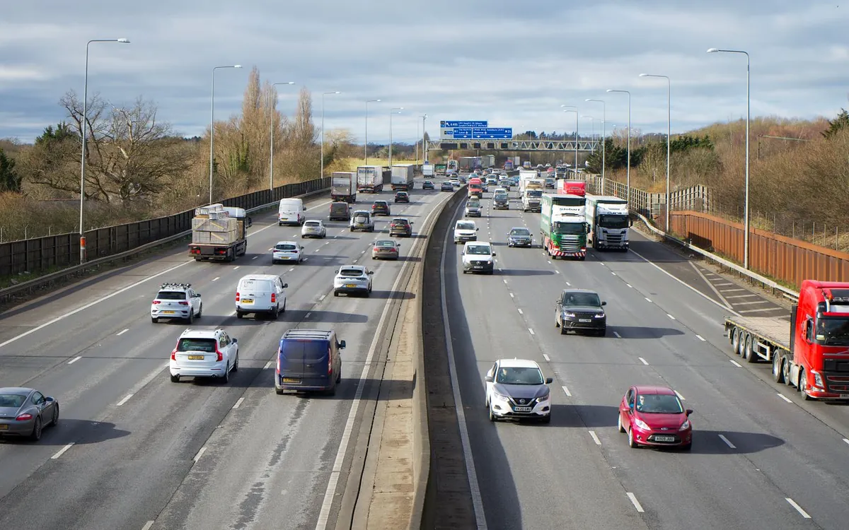 Kamioni na autoputu